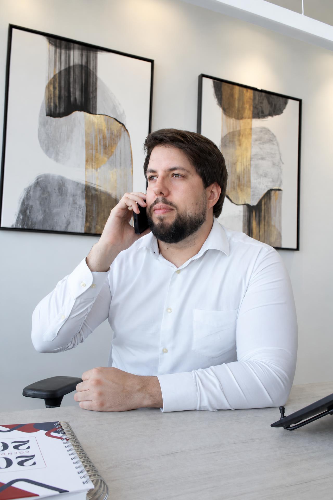 Atendimento por telefone